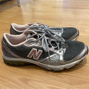 New Balance Women’s Shoes